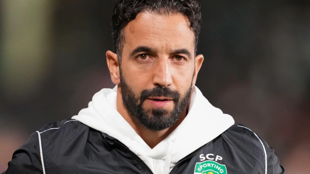 Amorim would arrive in Manchester with a top signing under his arm.