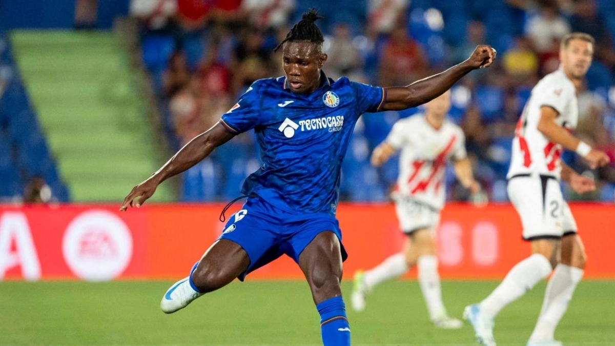Three Premier League giants compete to sign Christantus Uche | ElDesmarque