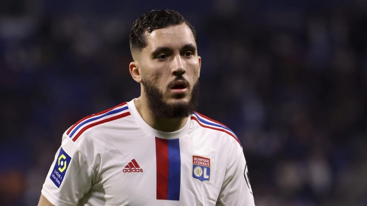 Rayan Cherki podría irse del Lyon en el mercado de enero / TNT Sports