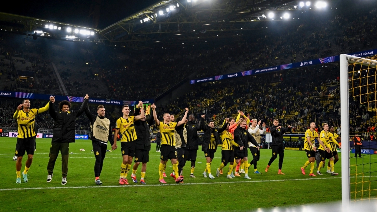 Manchester United wants a gem from Borussia Dortmund | 2playbook