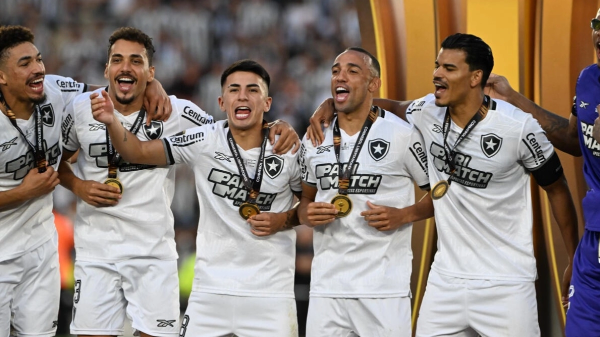 Los 2 clubes top que quieren fichar a una estrella de Botafogo