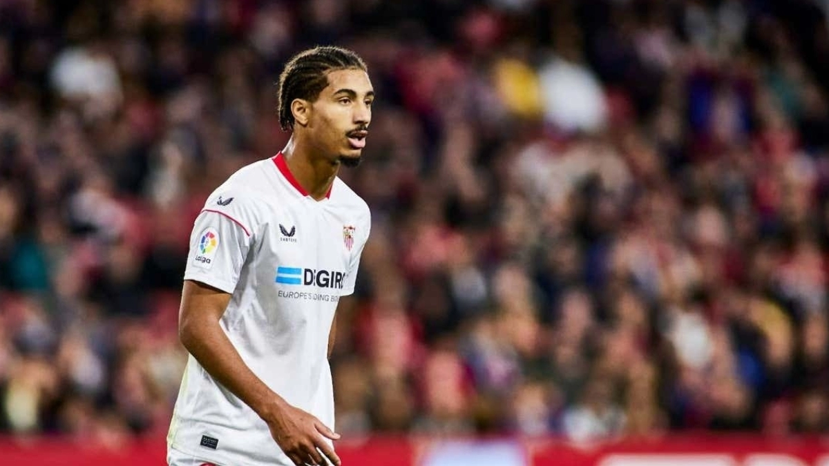 Newcastle y Liverpool van a por el fichaje de Loic Badé / Relevo.com