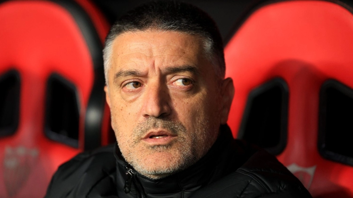 Sevilla receives an offer for one of García Pimienta's rejects.