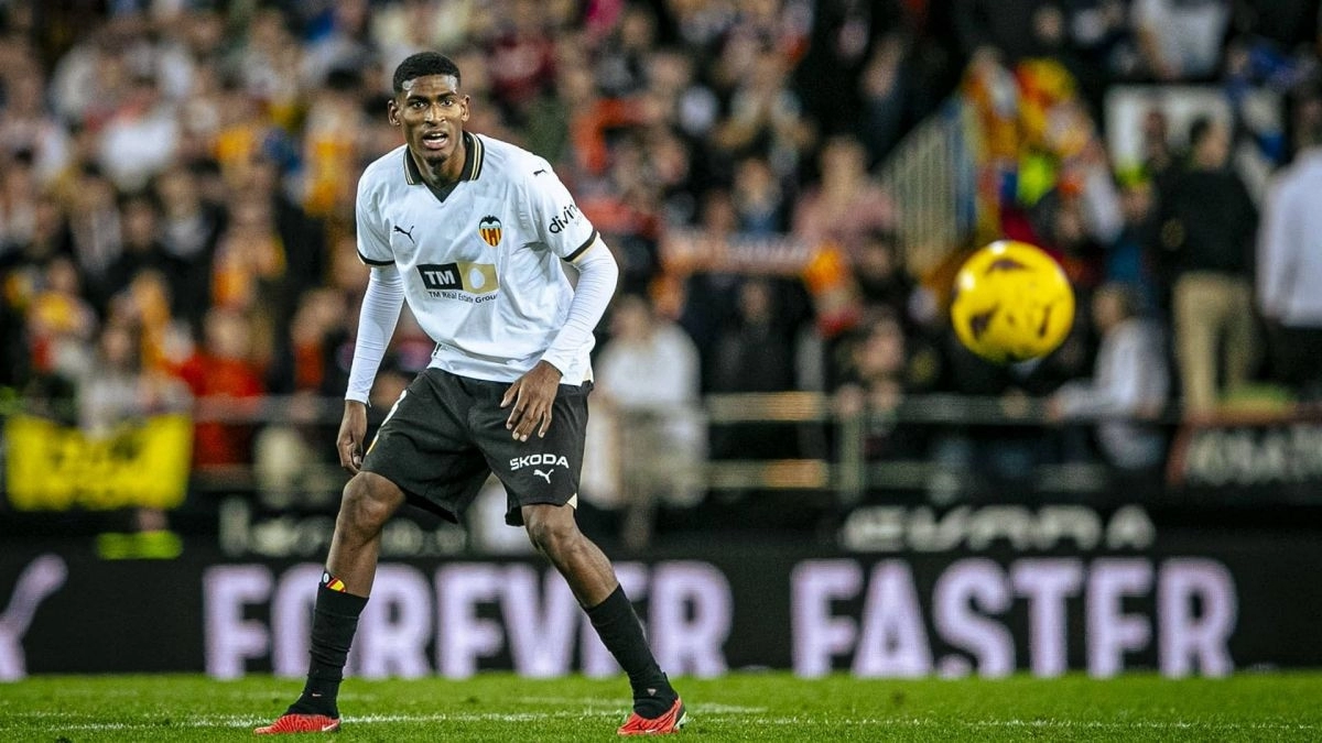 <p>Cristhian Mosquera, center back of Valencia</p>