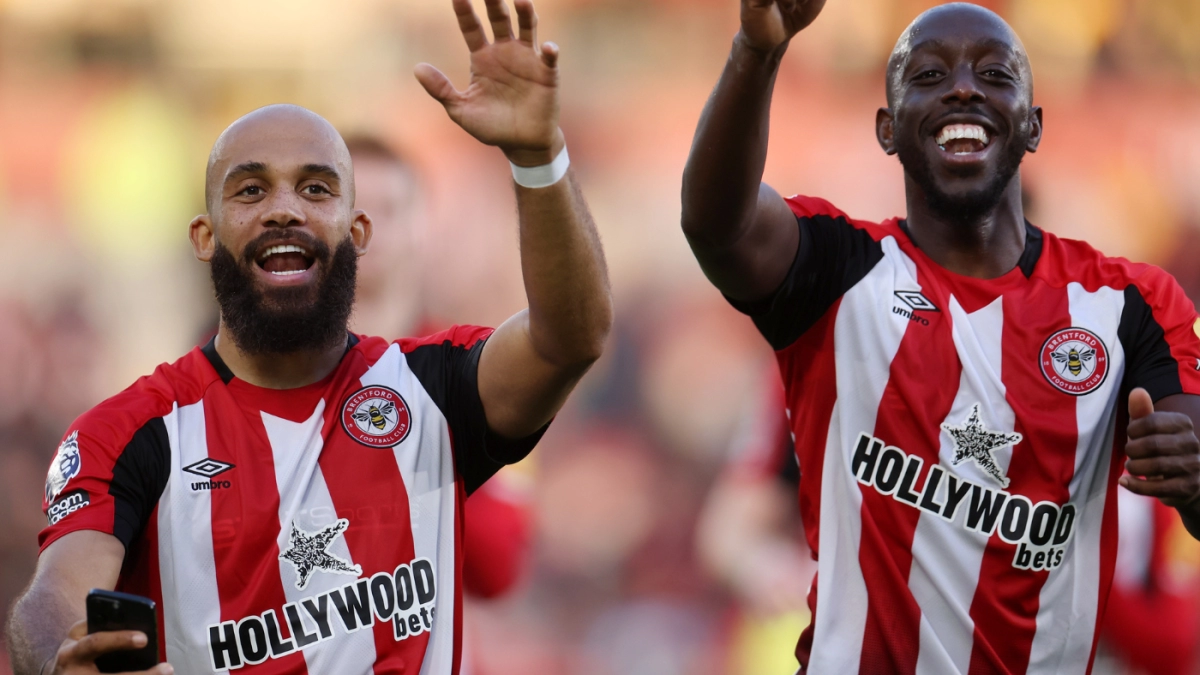 Jugadores del Brentford celebran una victoria