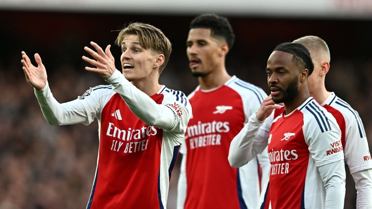 Arsenal is considering the sale of Trossard and Martinelli / Marca