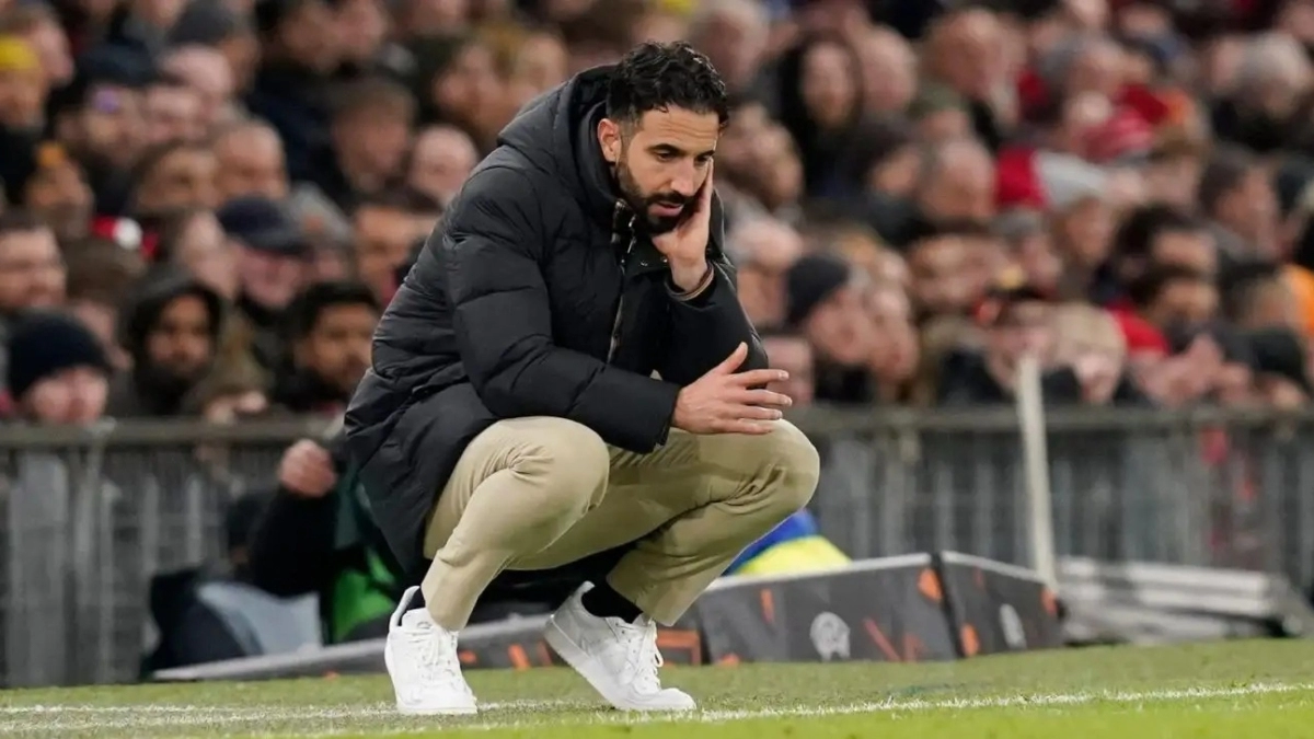 Manchester United wants to sell two mega stars / Football365