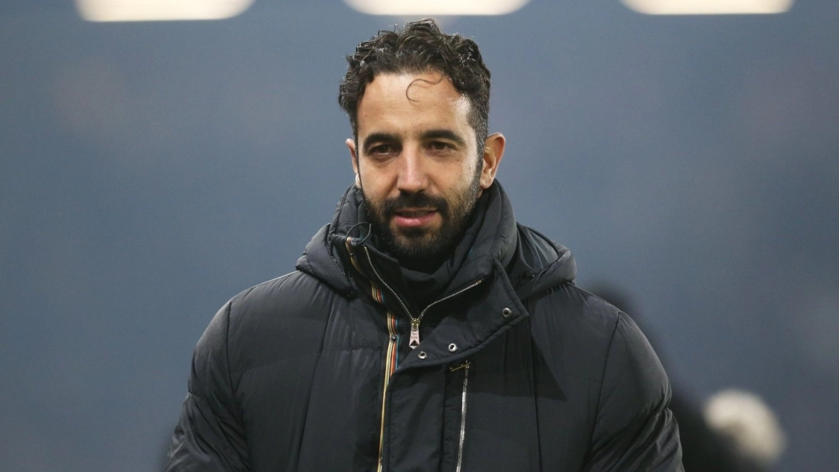 Manchester United is preparing 62 million to sign a star player.