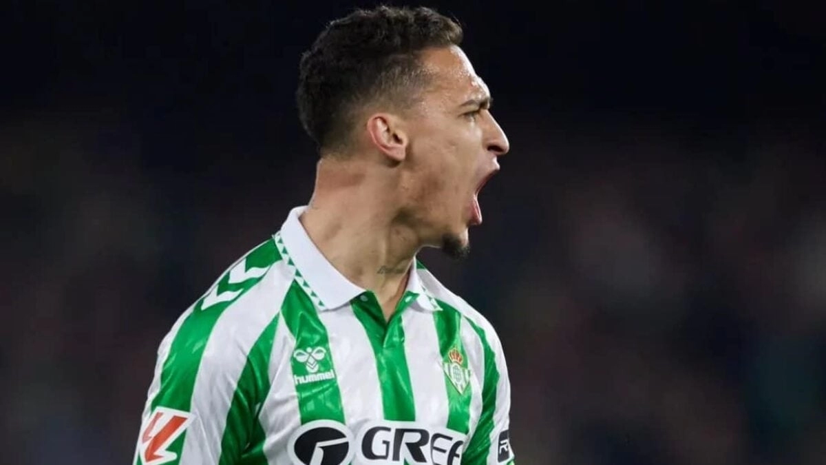 Antony, Real Betis player