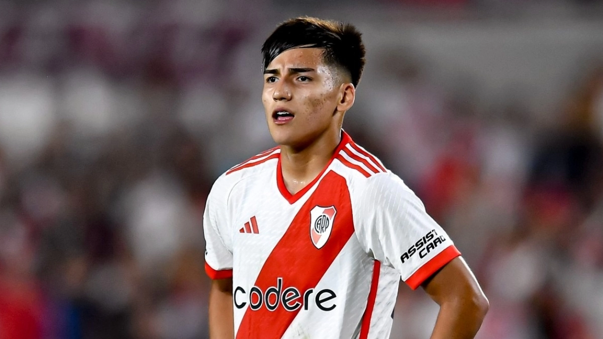 ¡Un club top de Europa quiere fichar a Ian Subiabre!