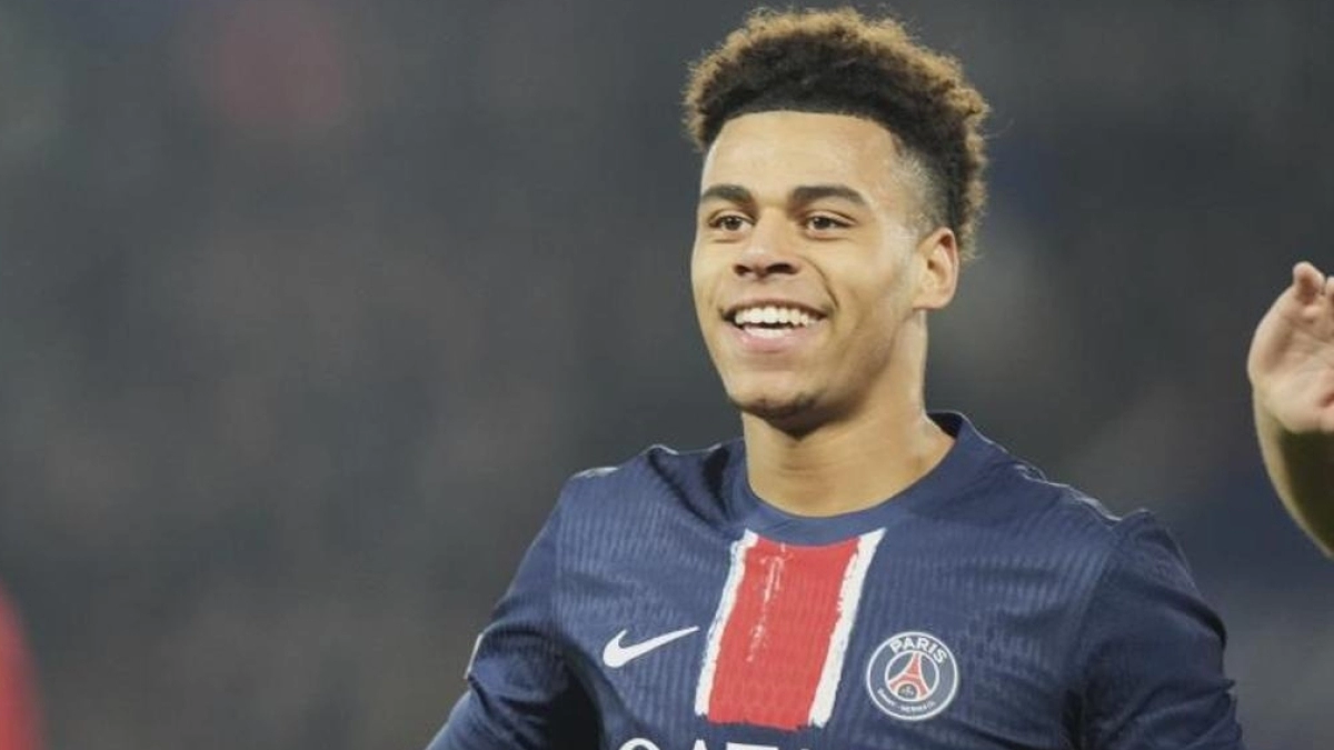 El Manchester United prepara una oferta por Désiré Doué