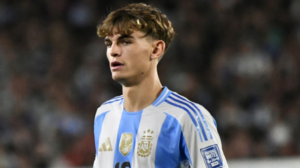 Chelsea, Tottenham & PSG Eye Nico Paz - News Directory 3