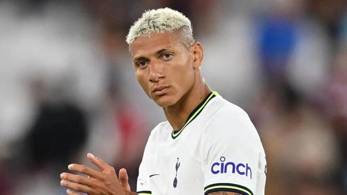 Richarlison tiene los días contados en el Tottenham: ya ha recibido una oferta | MARCA