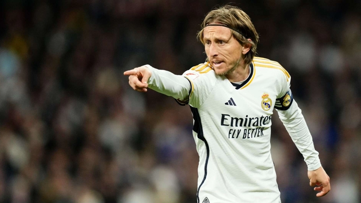 Real Madrid will sacrifice Modric to bring in Nico Paz / Goal.com
