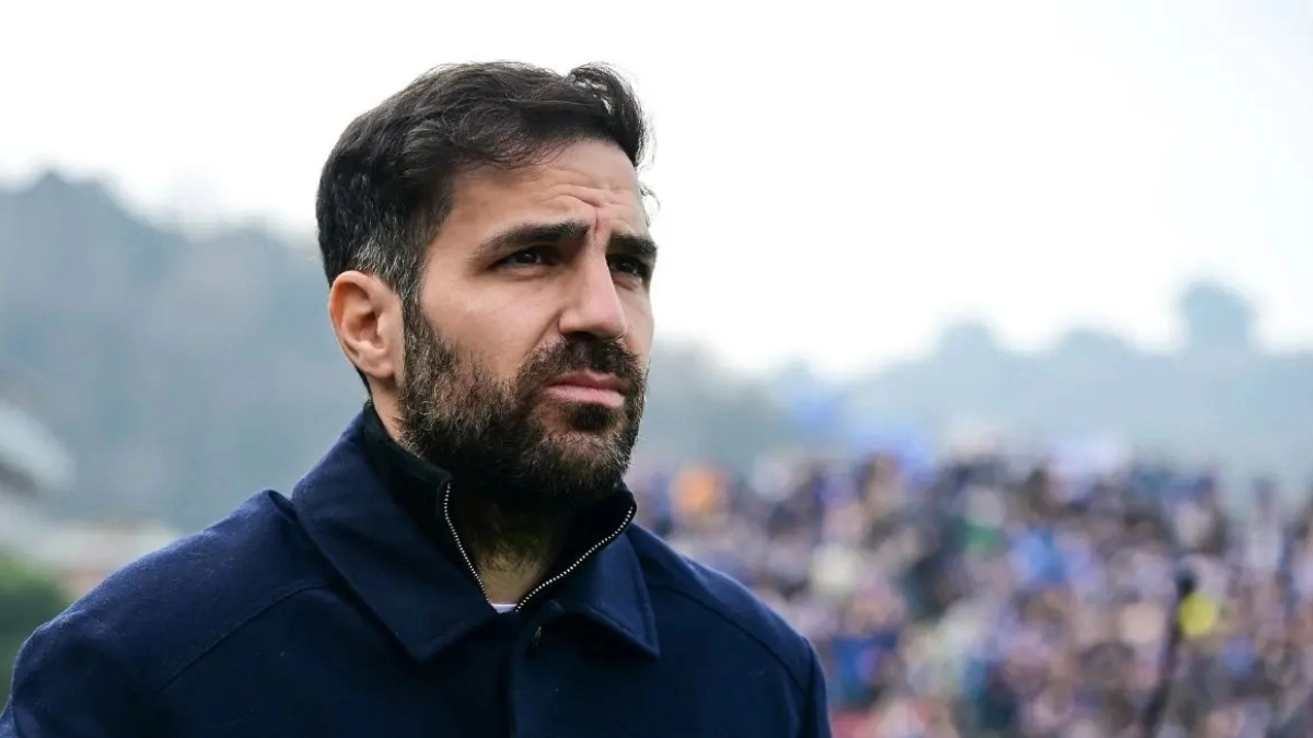 Fabregas insiste: Quiere a una joya del fútbol español en el Como