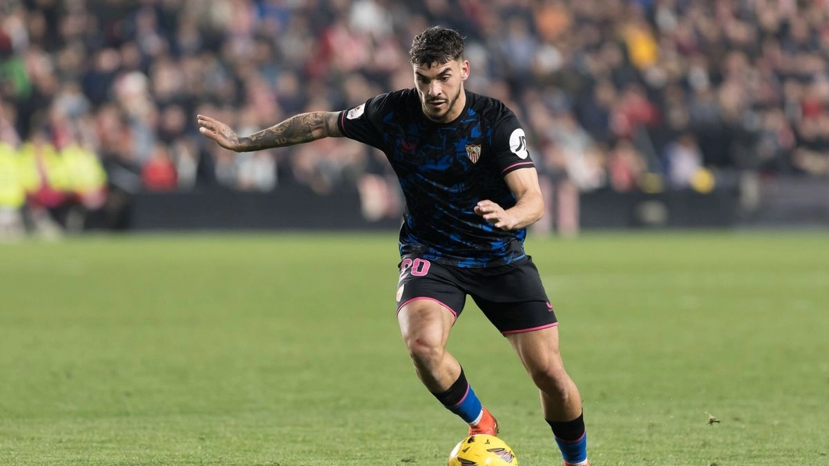 Isaac Romero, delantero del Sevilla