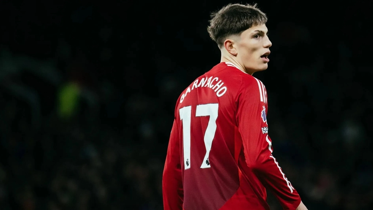 Alejandro Garnacho has 3 offers to leave Manchester United / Sportal.es