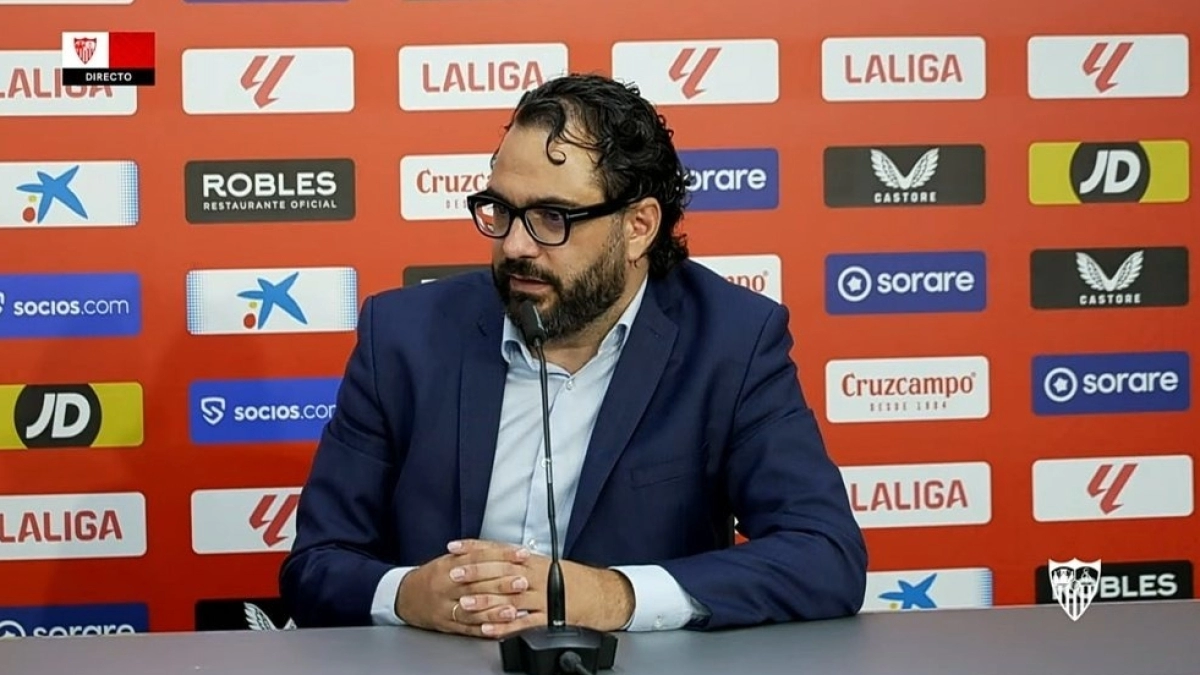 Sevilla dismisses Víctor Orta / Eldesmarque