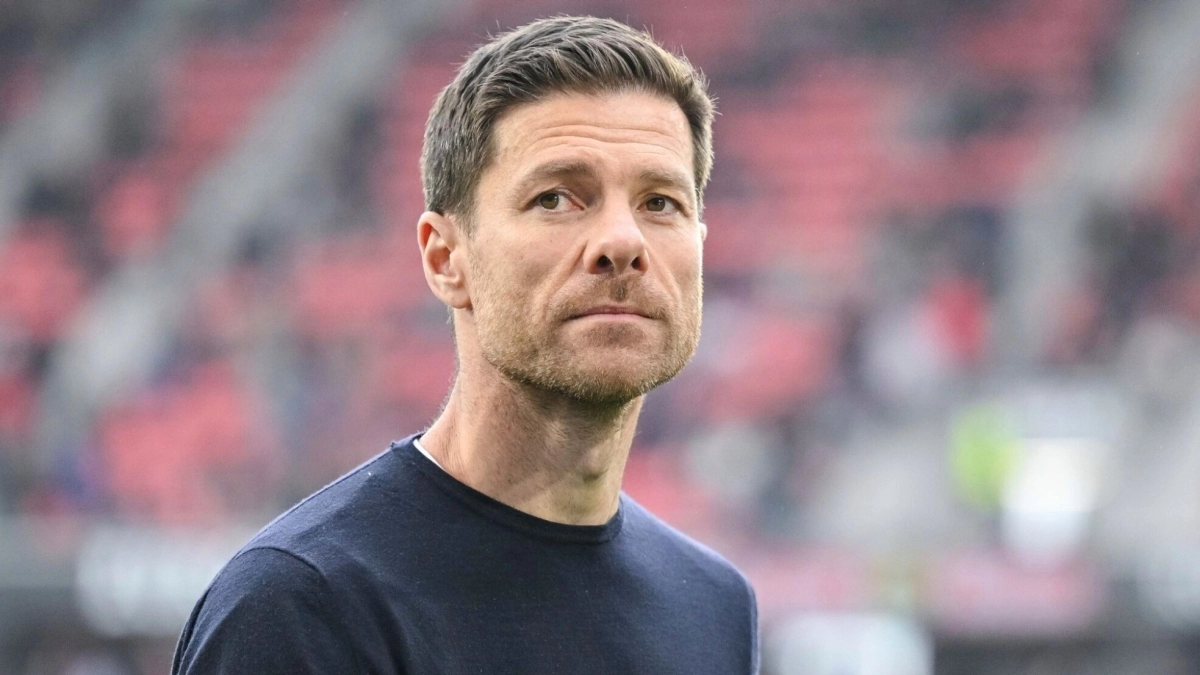 Xabi Alonso wants David Alaba out / SkySports
