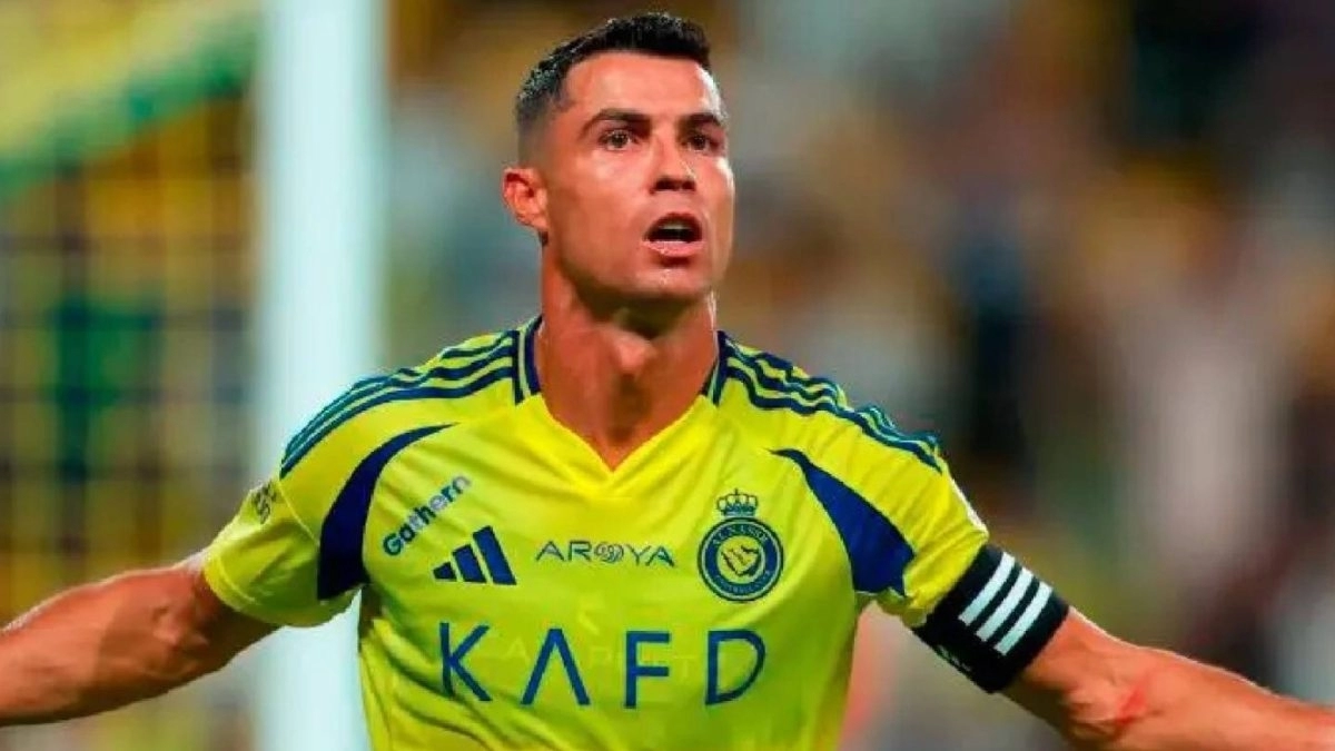 Cristiano Ronaldo, Portuguese football star