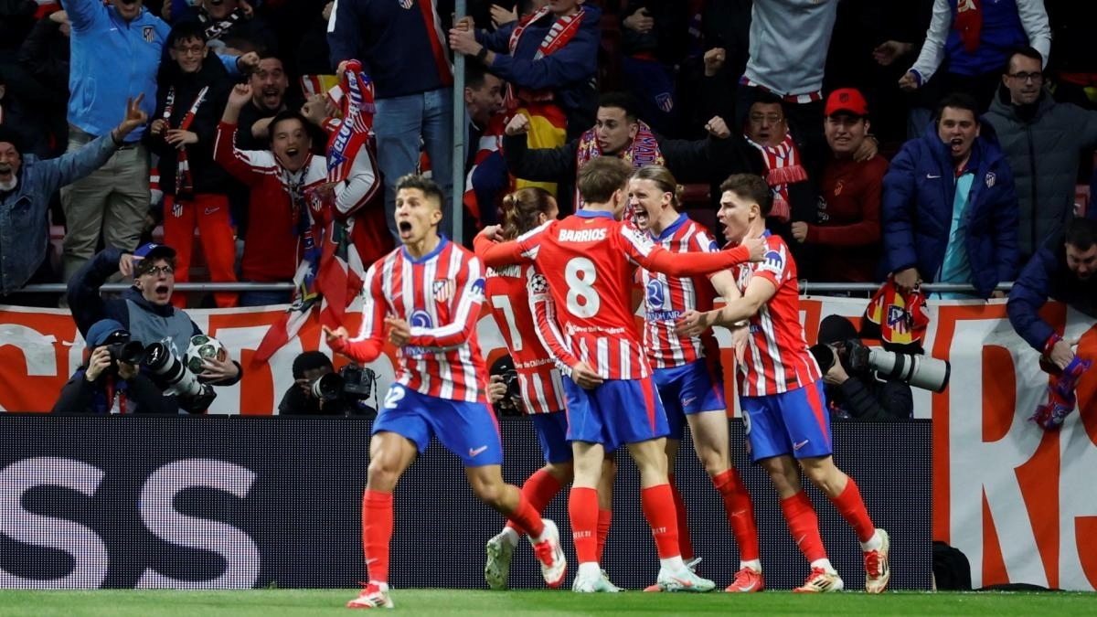 Los jugadores del Atlético de Madrid celebran un gol