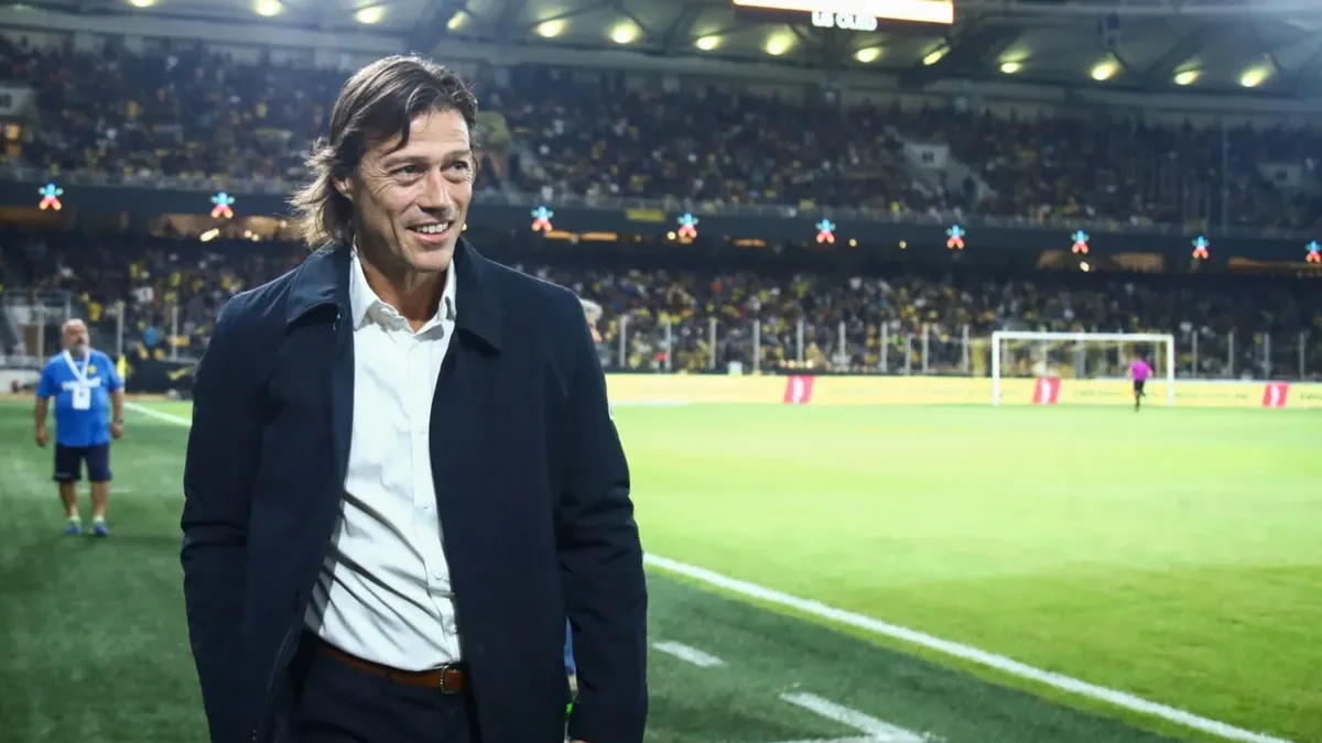 <p>Matías Almeyda, future coach of Sevilla</p>