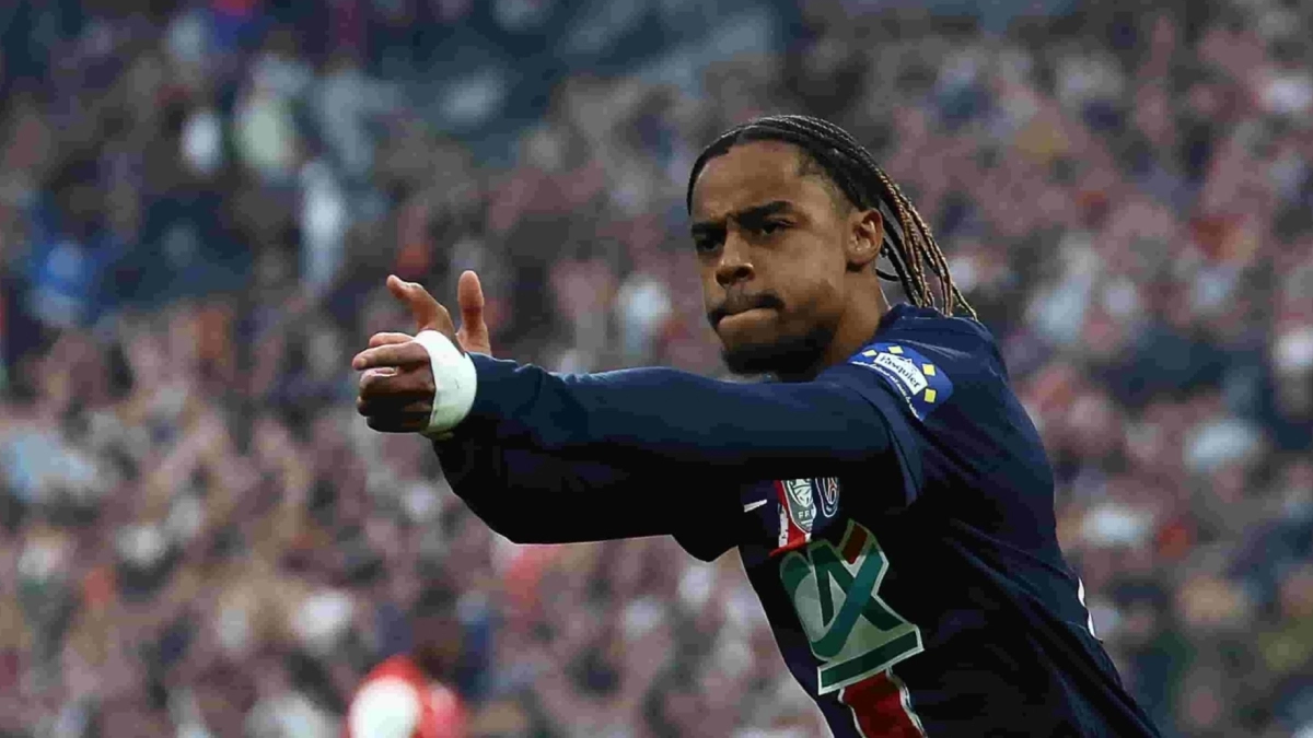El PSG cierra la puerta de salida: Bradley Barcola no sale