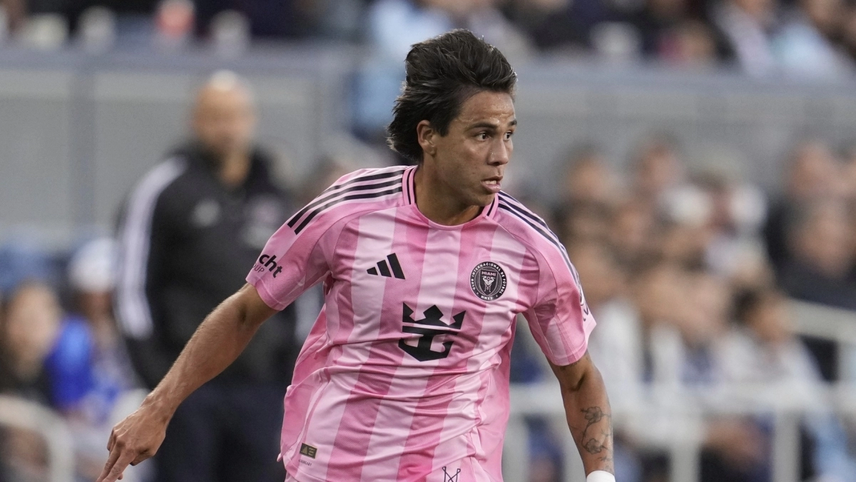 El Betis prepara una oferta para fichar a Telasco Segovia
