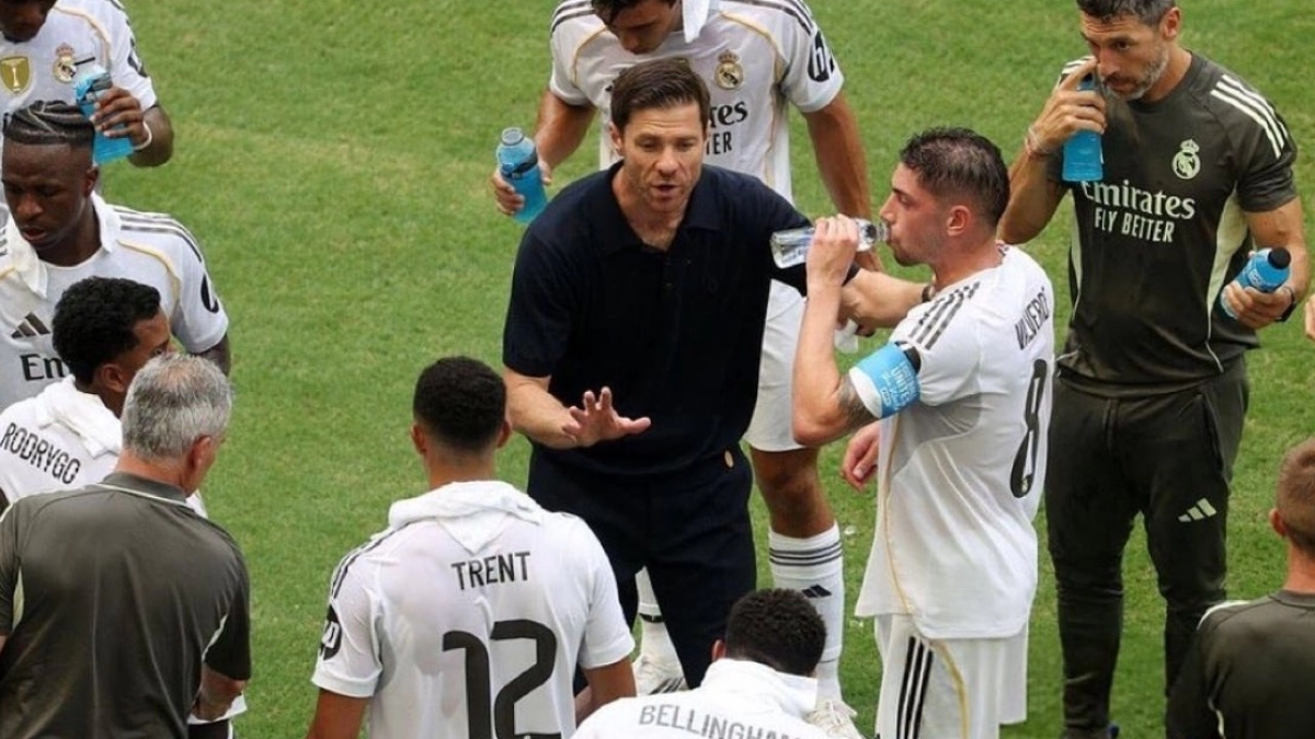 The first great marked by Xabi Alonso in his debut with Real Madrid