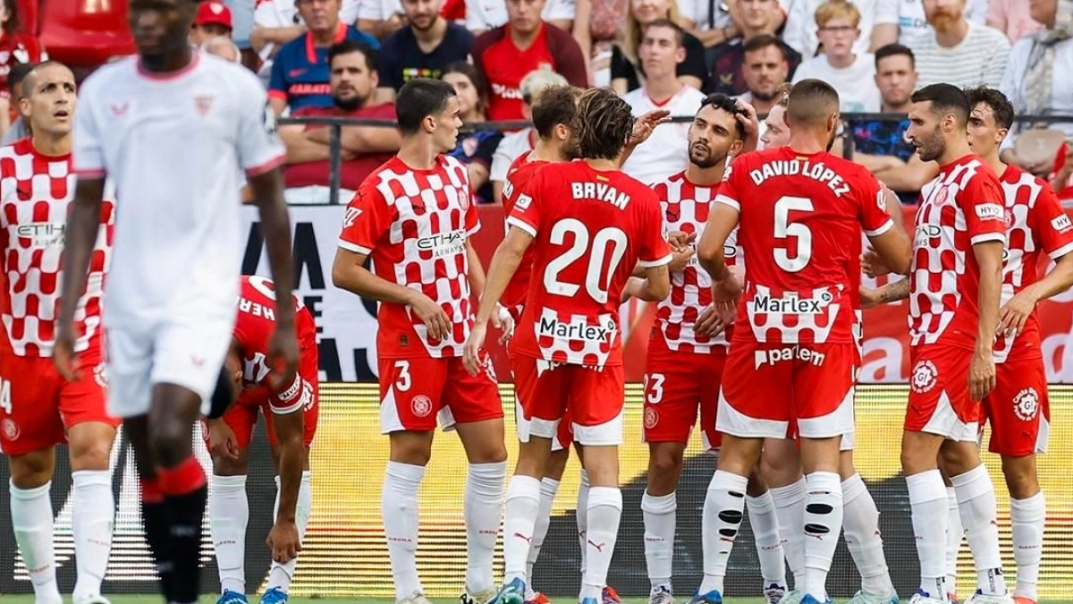 Girona requests a new loan from Manchester City.