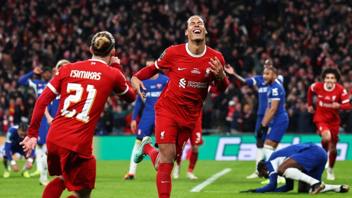 Liverpool prepares 100 million to sign 2 Barcelona stars.