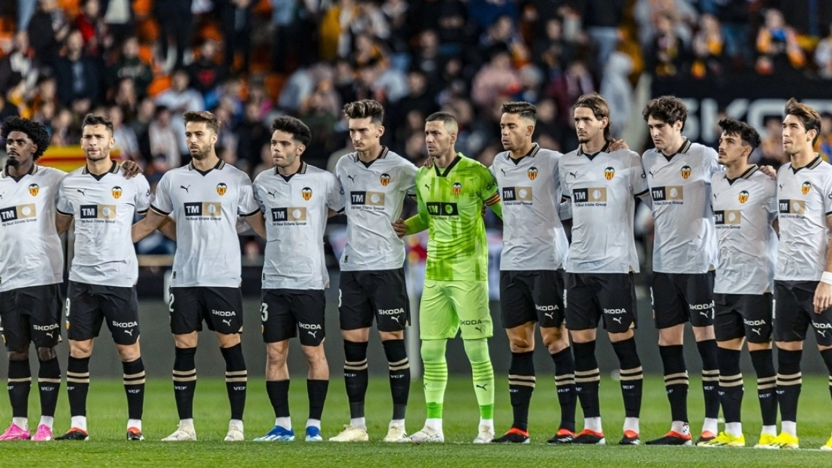 Valencia wants to fish in Liga MX.