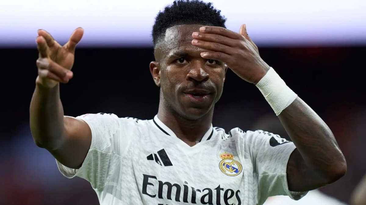 **BOMBSHELL: €350 million offer for Vinícius**