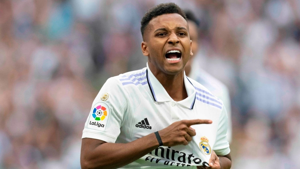 <p>Rodrygo will not sign with PSG / DAZN</p>