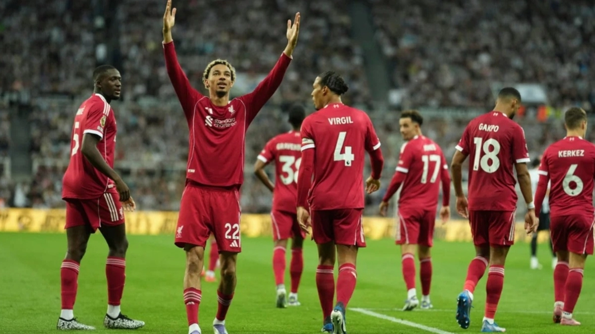 Real Madrid trembles: Liverpool prepares €200 million to close 2 top signings.