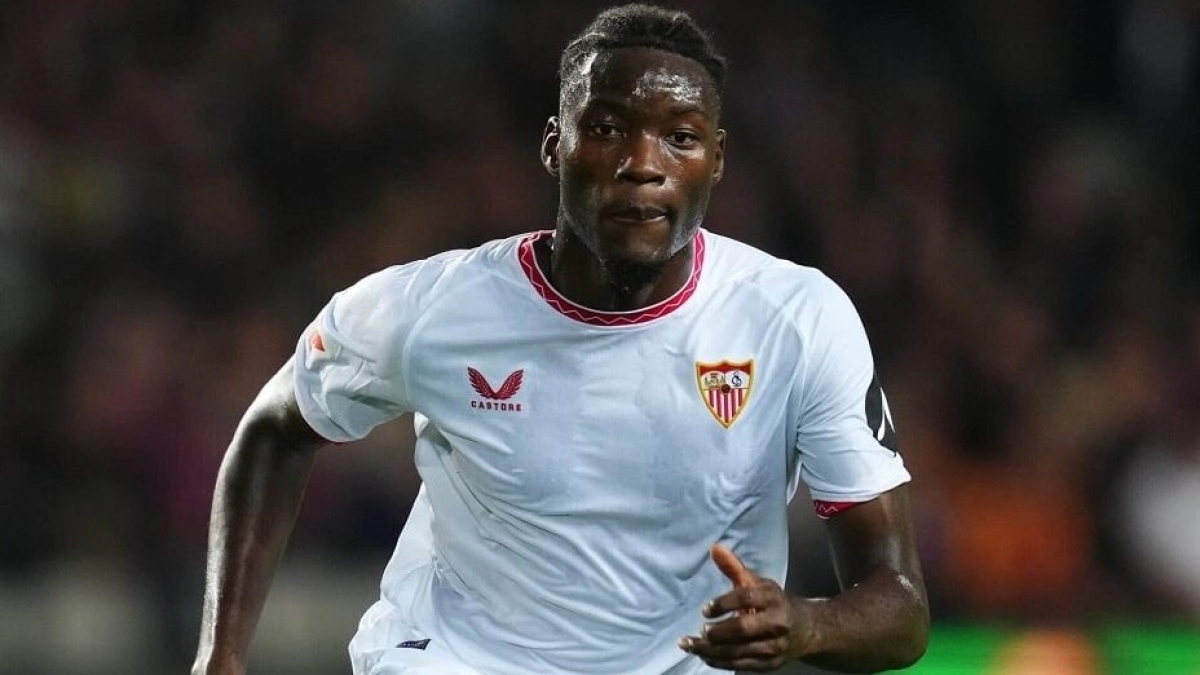 El Manchester United se lanza por el fichaje de Lucien Agoumé