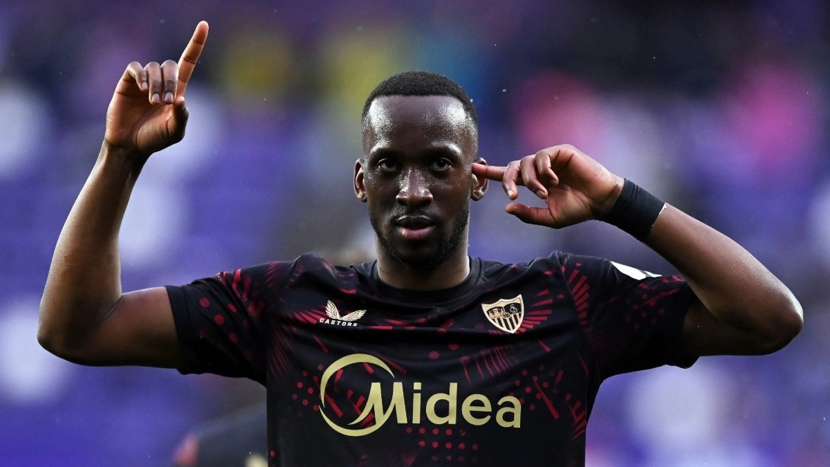 Dodi Lukébakio, jugador del Sevilla