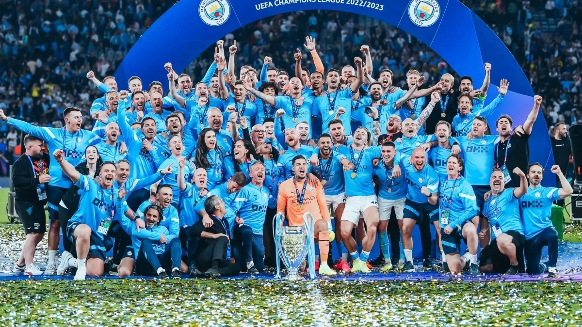 Manchester City is making a move for the signing of Castello Lukeba