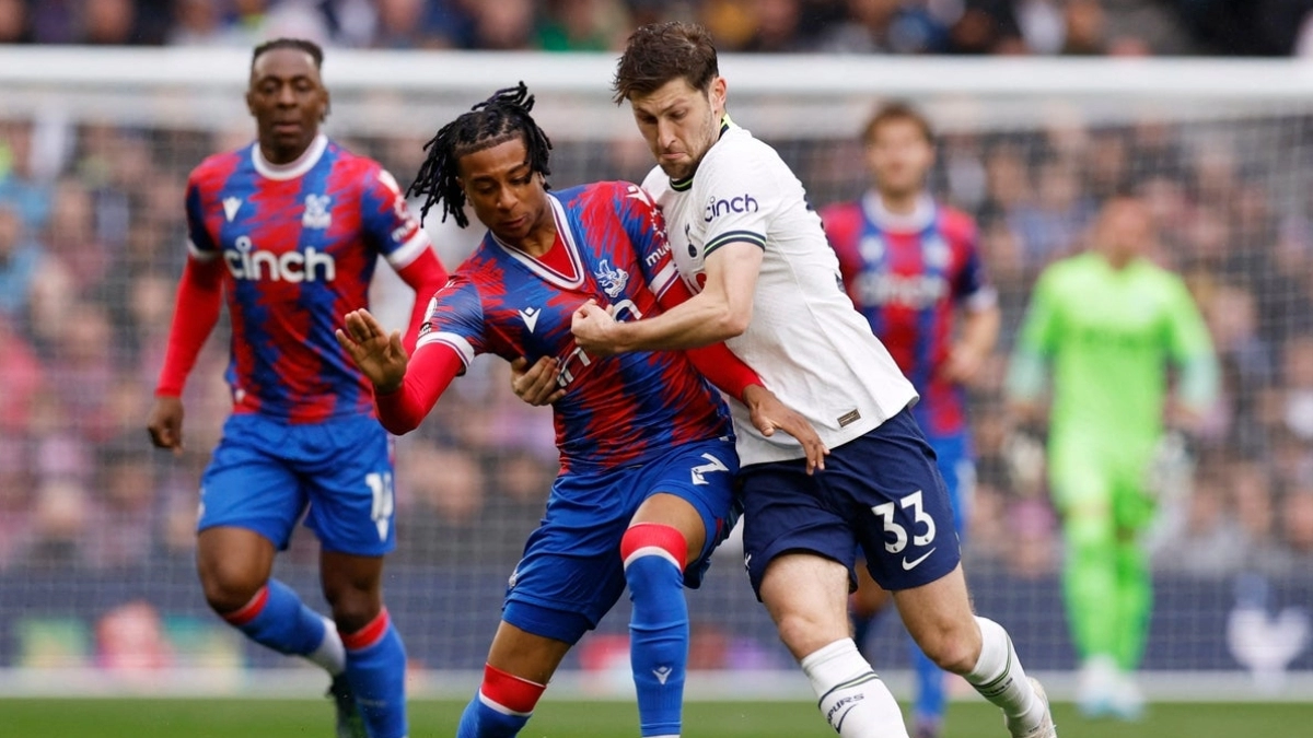 Premier League match between Crystal Palace and Tottenham.