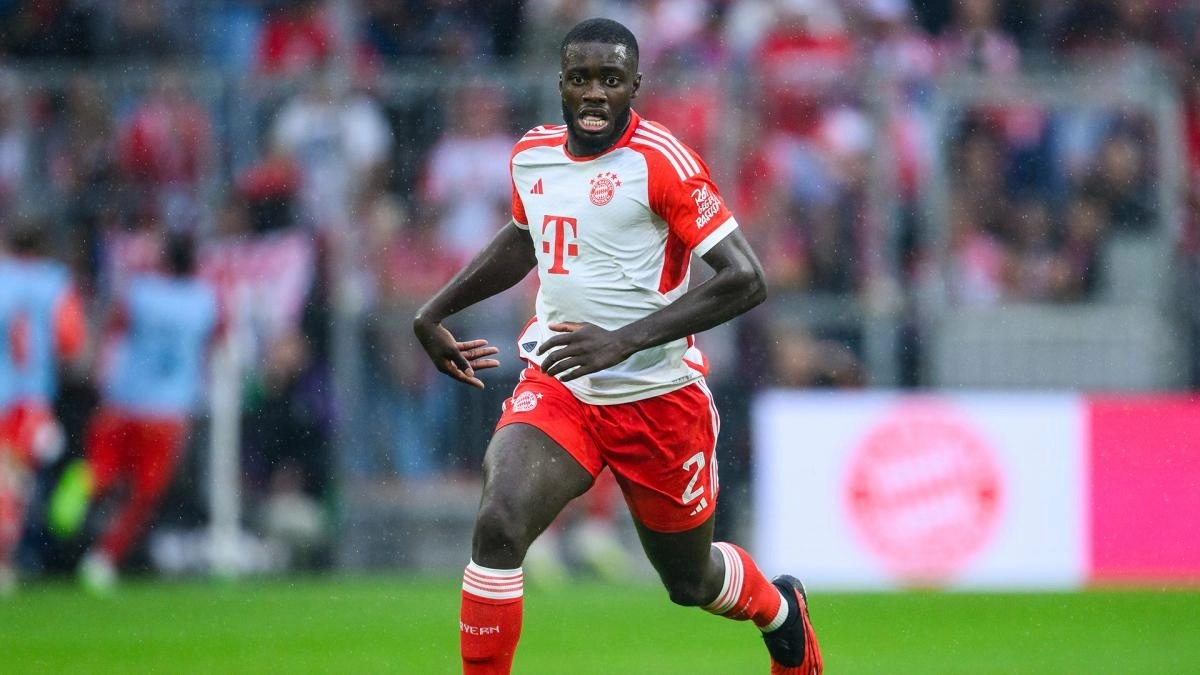 Dayot Upamecano, central del Bayern de Múnich