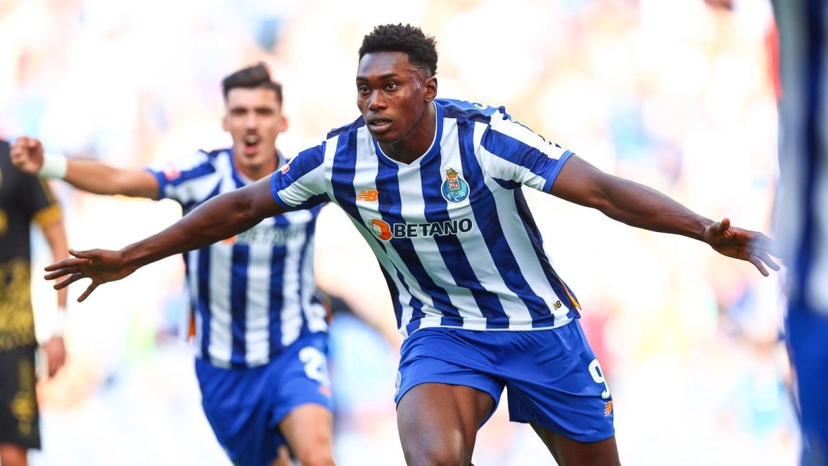 Samu Omorodion, the new target of Chelsea/Cadena SER