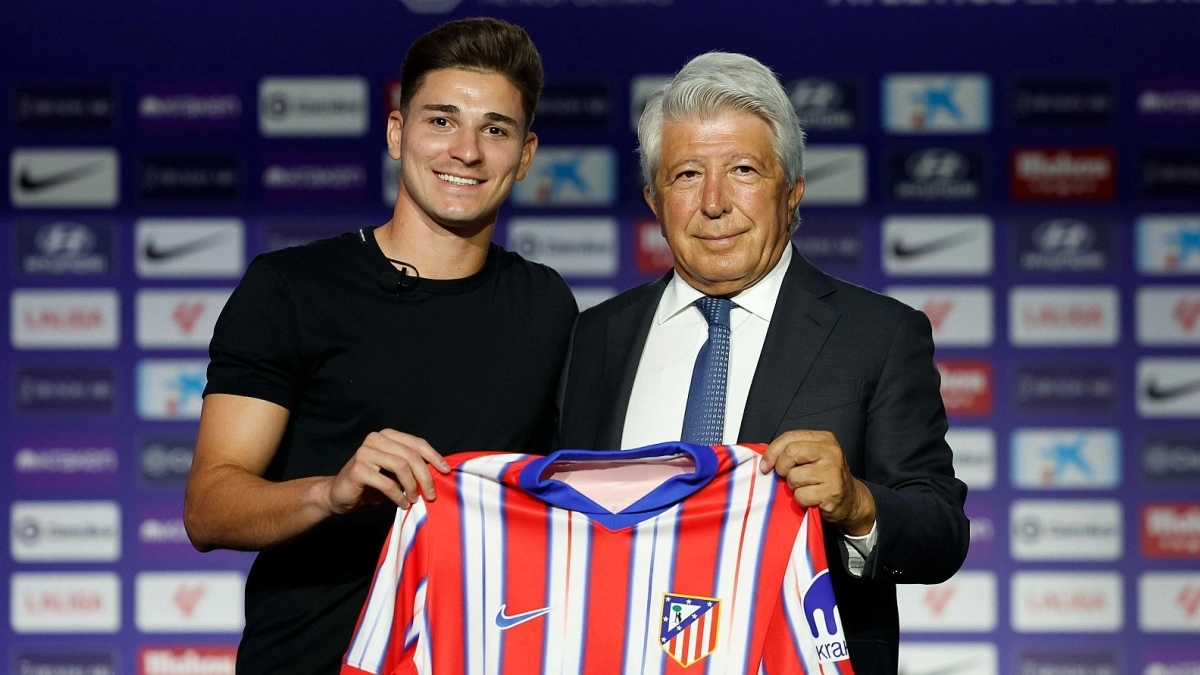 FC Barcelona y el sueño de fichar a Julián Álvarez: ¿un deseo lejano? | RTVE