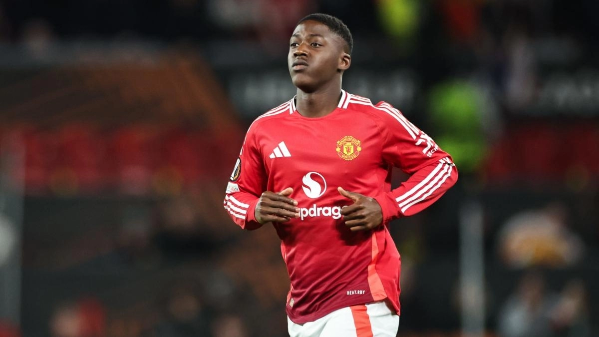 Kobbie Mainoo, midfielder for Manchester United.