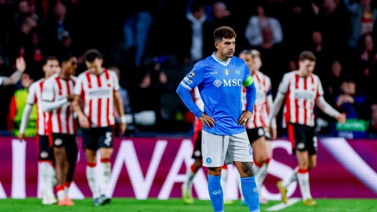 Napoli lost 6-2 to PSV in the Champions League.