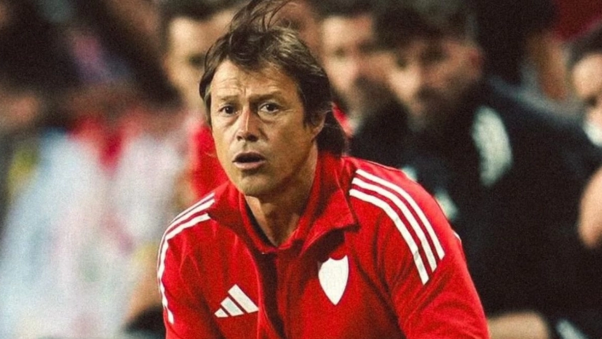 Matías Almeyda, cuestionado en Sevilla / Zona Mixta