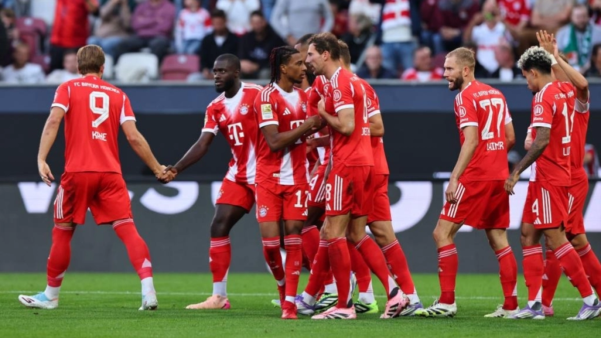 El Bayern va a por Grimaldo / Marca