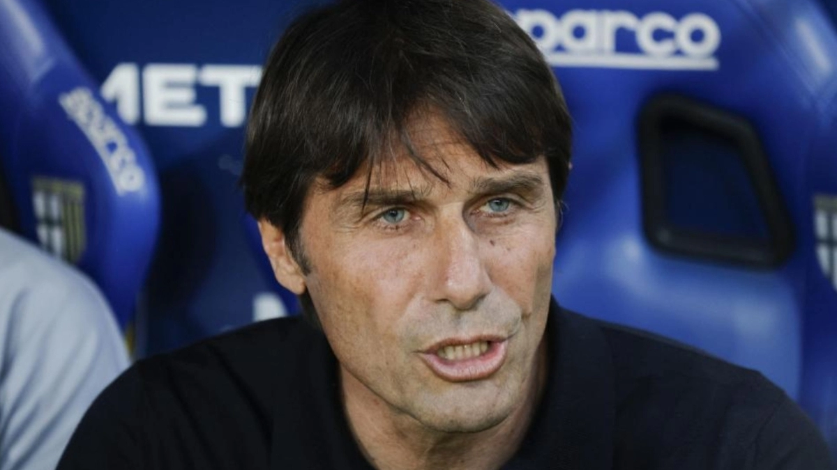 Napoli rethinks Conte's continuity / Marca