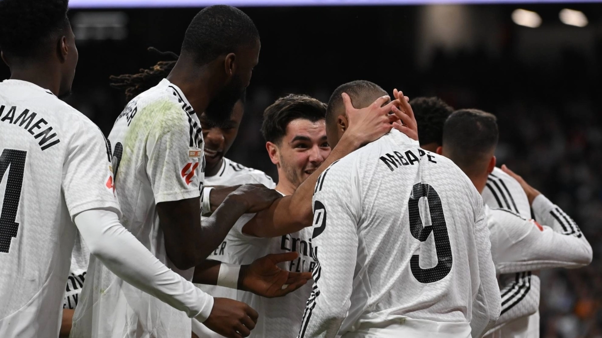 El Real Madrid espía a Upamecano / Marca