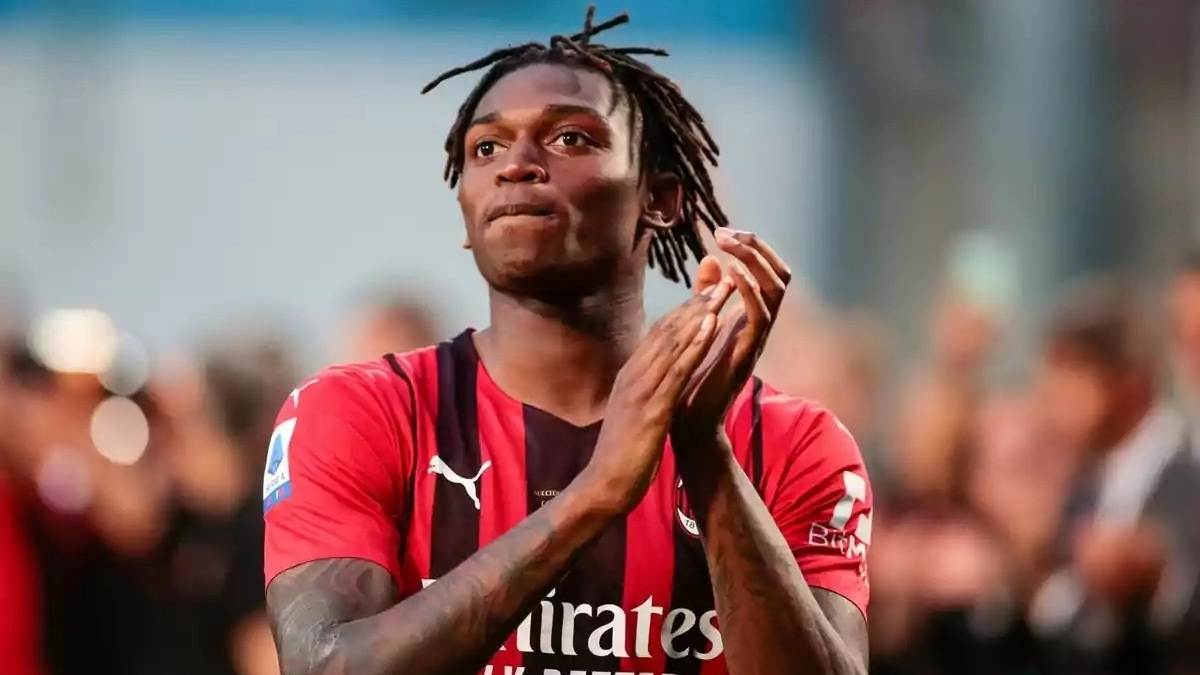 El Liverpool hace una oferta por Rafael Leao / E-Noticies