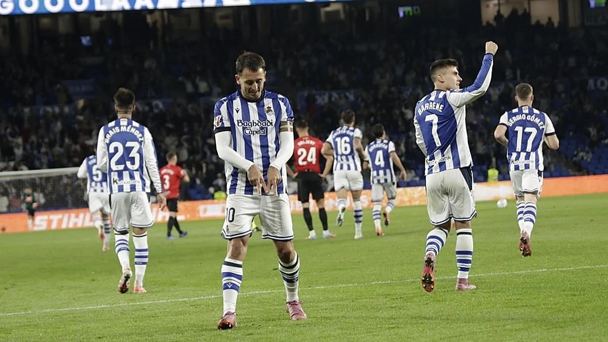 La Real Sociedad quiere quitarse de encima a seis jugadores / El Diario Vasco